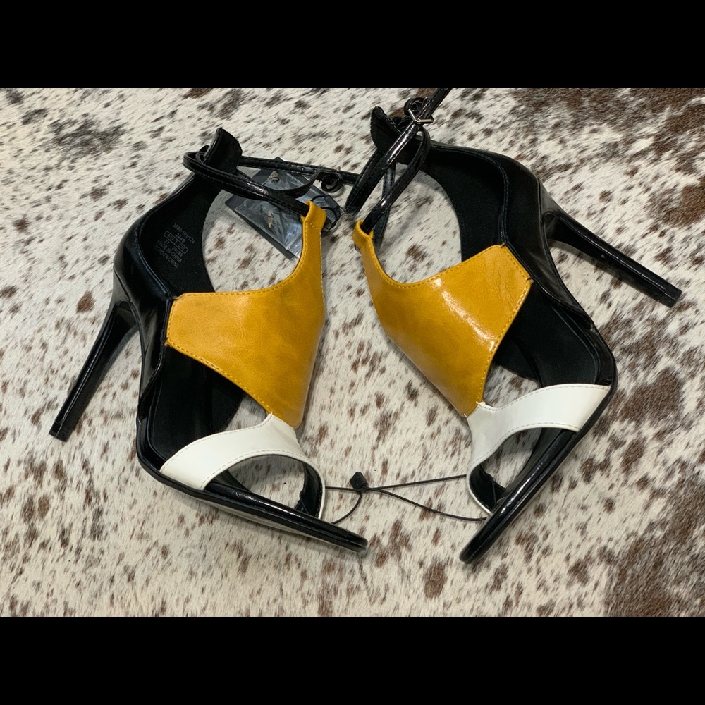 ZARA high heels brand new